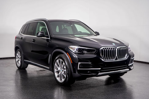 Used 2023 BMW X5 sDrive40i w/ Parking Assistance Package image 5