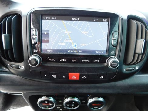 Used 2014 FIAT 500L Lounge image 29