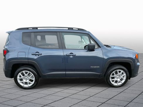 Used 2022 Jeep Renegade Latitude w/ Convenience Group image 8