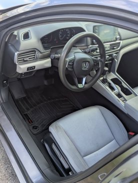 Used 2019 Honda Accord LX image 9