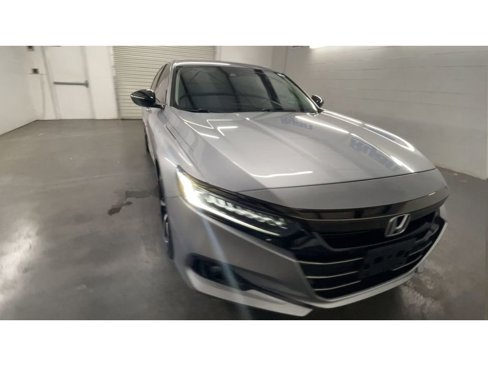 Used 2021 Honda Accord Sport Special Edition image 3
