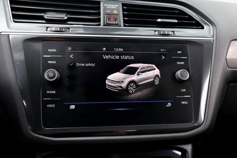 Used 2022 Volkswagen Tiguan SE image 7
