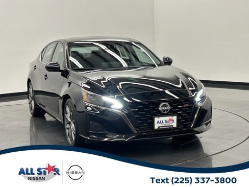 Certified 2024 Nissan Altima 2.0 SR image 1