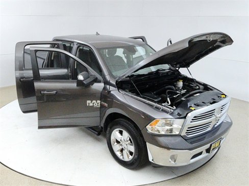Used 2019 RAM 1500 Big Horn image 21