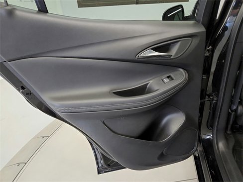 Used 2024 Buick Encore GX Sport Touring image 32