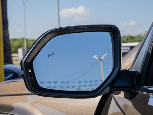 Used 2019 Volkswagen Atlas SE w/ Panoramic Sunroof Package image 35