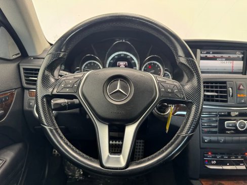 Used 2013 Mercedes-Benz E 350 Cabriolet image 24