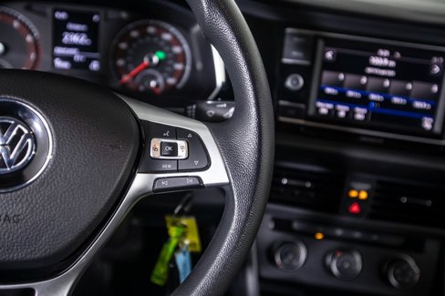Used 2019 Volkswagen Jetta S image 34