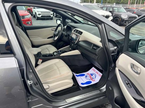 Used 2021 Nissan Leaf SL Plus image 14