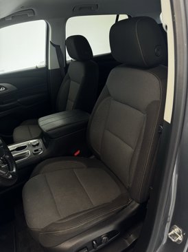 Used 2020 Chevrolet Traverse LT image 4