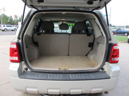 Used 2009 Ford Escape XLT image 6