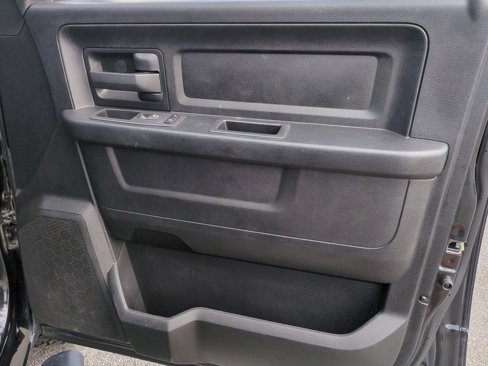 Used 2018 RAM 1500 Tradesman image 33