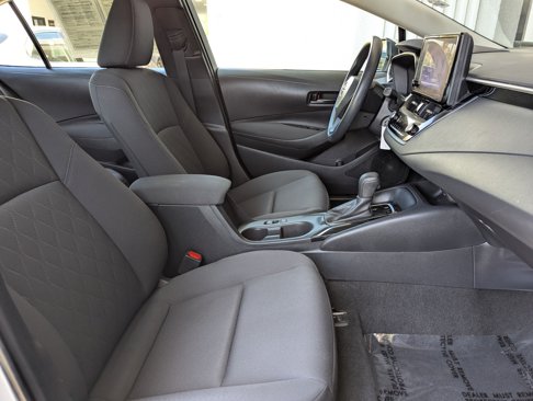 Used 2024 Toyota Corolla LE image 29