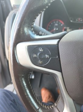 Used 2015 GMC Canyon SLT image 13