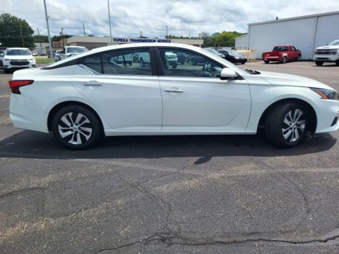 Used 2022 Nissan Altima 2.5 S image 18