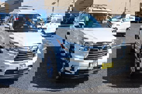 Used 2015 Toyota Highlander Plus image 3