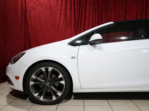 Used 2016 Buick Cascada Premium image 6