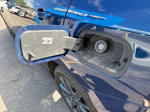 Used 2023 Chevrolet Equinox RS w/ RS Leather Package image 24