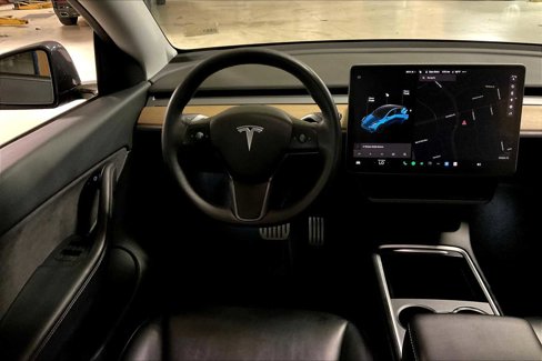 Used 2021 Tesla Model Y Performance image 5