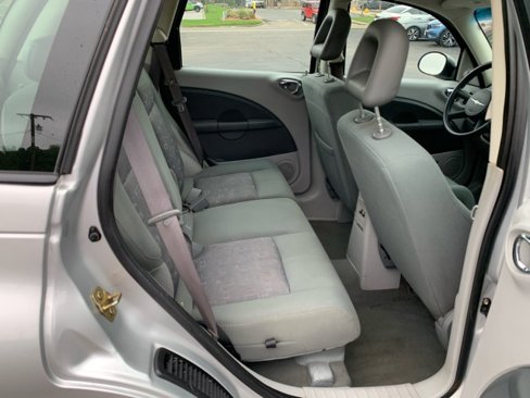 Used 2007 Chrysler PT Cruiser image 14