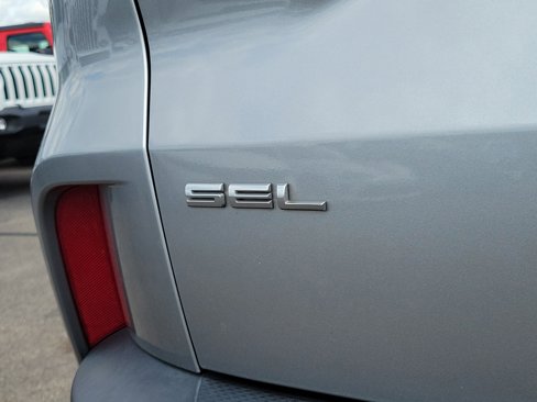 Used 2022 Ford Escape SEL image 6