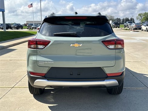 New 2025 Chevrolet TrailBlazer LT w/ Convenience Package image 8