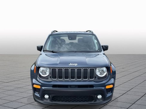 Used 2022 Jeep Renegade Latitude w/ Convenience Group image 2