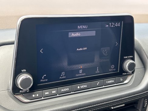 Used 2023 Nissan Rogue SV image 21