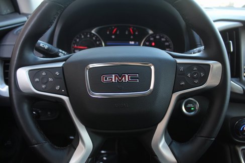 Used 2024 GMC Terrain SLT image 30