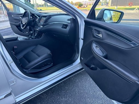 Used 2018 Chevrolet Impala Premier image 29