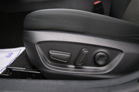 Used 2023 Toyota Camry LE image 10