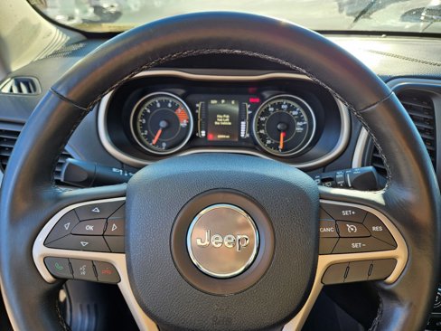 Used 2016 Jeep Cherokee Latitude w/ Comfort/Convenience Group image 20