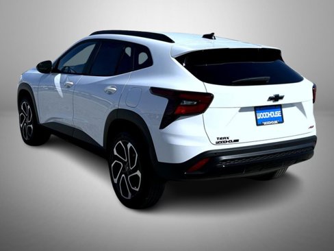 New 2025 Chevrolet Trax RS w/ Driver Confidence Package image 7