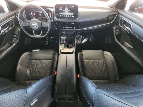 Used 2022 Nissan Rogue Platinum w/ Head-Up Display Package image 21