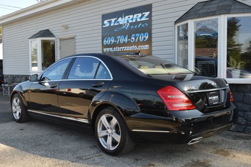 Used 2010 Mercedes-Benz S 550 4MATIC image 3