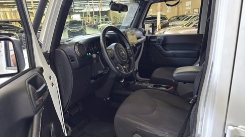 Used 2017 Jeep Wrangler Unlimited Sport w/ Max Tow Package image 12