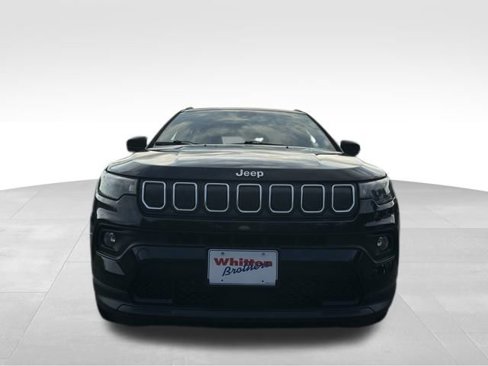 Used 2022 Jeep Compass Latitude image 15