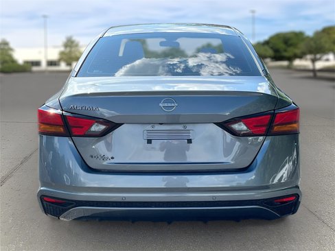 Certified 2024 Nissan Altima 2.5 S image 4