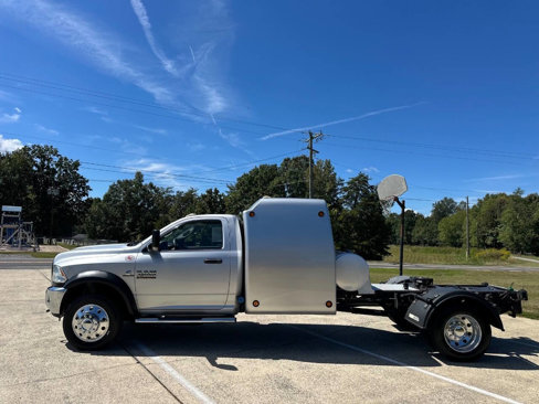 Used 2018 RAM 4500 Tradesman w/ Power & Remote Entry Group image 4