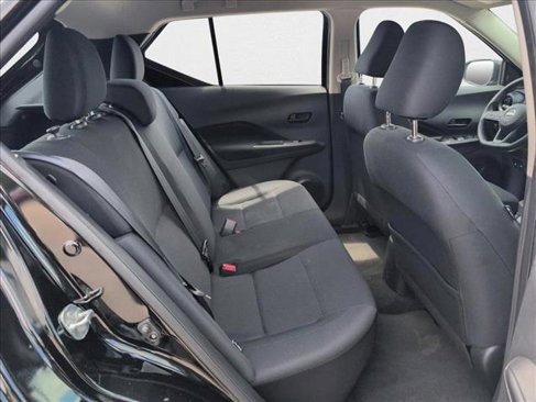 Used 2023 Nissan Kicks S image 19