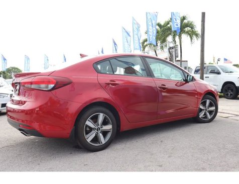 Used 2018 Kia Forte S image 11