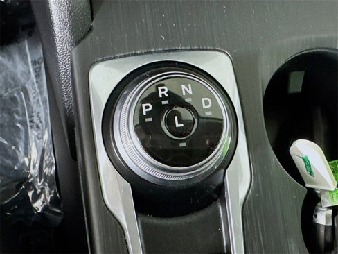 Used 2021 Ford Escape SE image 16