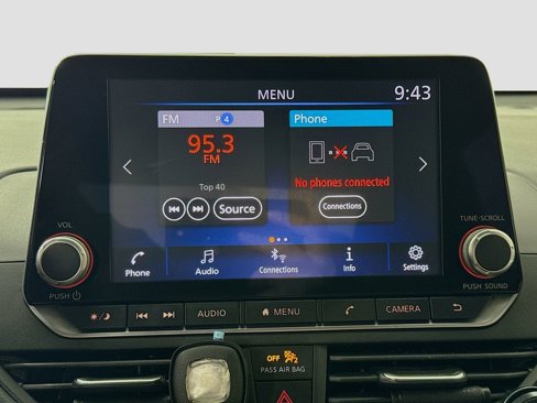 Used 2022 Nissan Altima 2.5 SV image 14