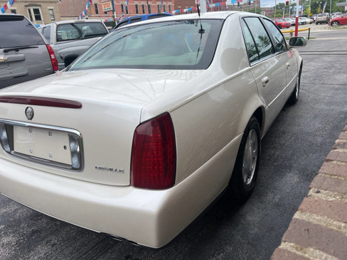 Used 2001 Cadillac De Ville image 4
