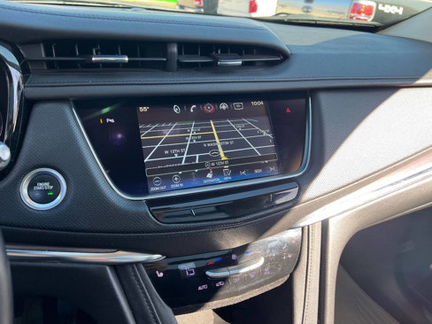 Used 2017 Cadillac XT5 Luxury image 13
