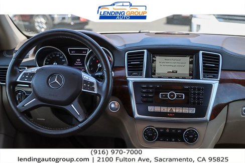 Used 2014 Mercedes-Benz ML 550 4MATIC w/ Premium 1 Package image 12