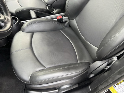 Used 2013 MINI Cooper Countryman S image 7