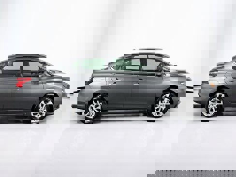 Used 2019 Nissan Sentra SV image 12