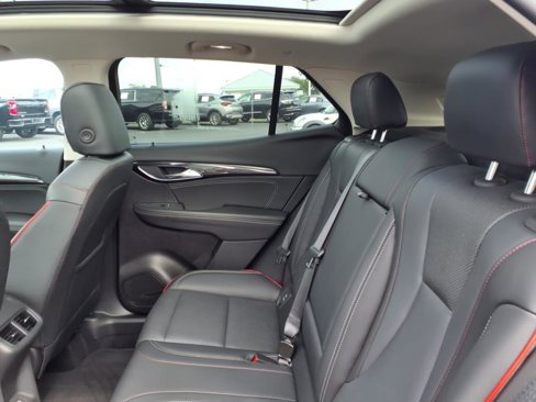 Used 2023 Buick Envision Essence w/ Sport Touring Package image 9