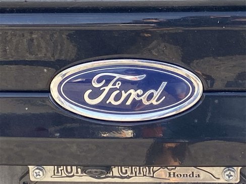 Used 2020 Ford Fusion SE w/ Equipment Group 151A image 11